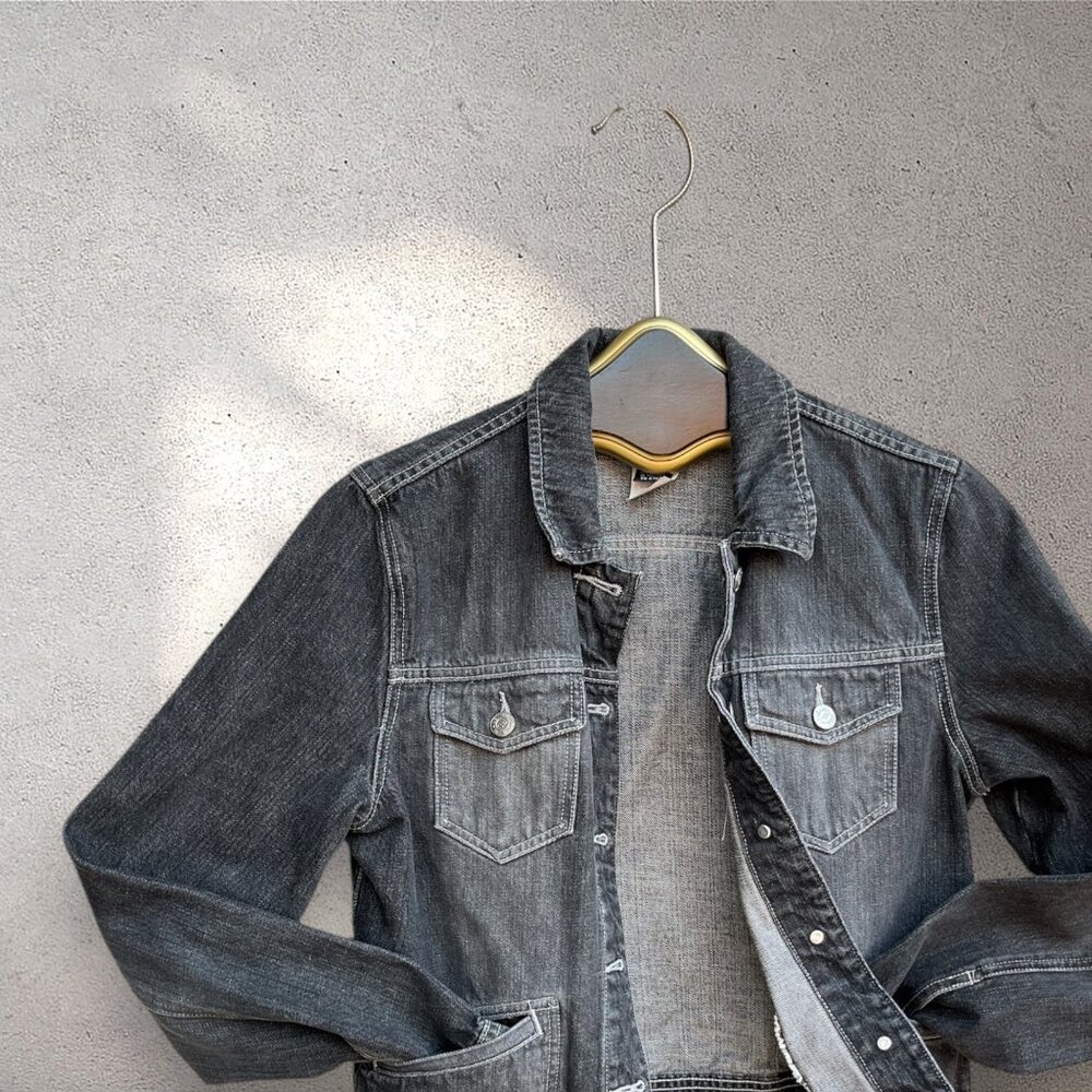 Vintage Polo Ralph Lauren Women's Faded Denim Jacket Size Small Black Gray Truck
